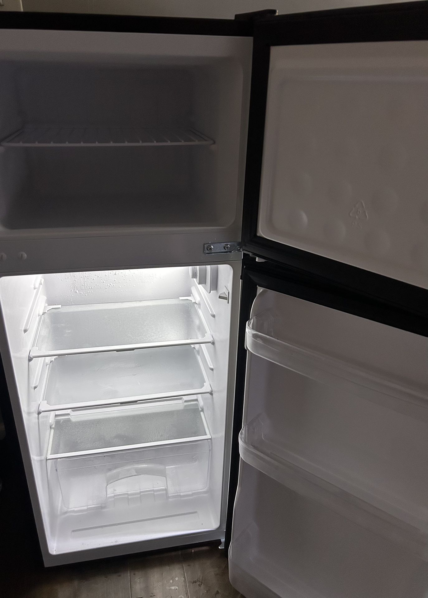 Mini Fridge With Freezer