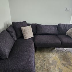 2 Peaice Sectional