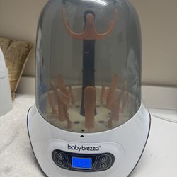 Baby Brezza Bottle Sterilizer/dryer 