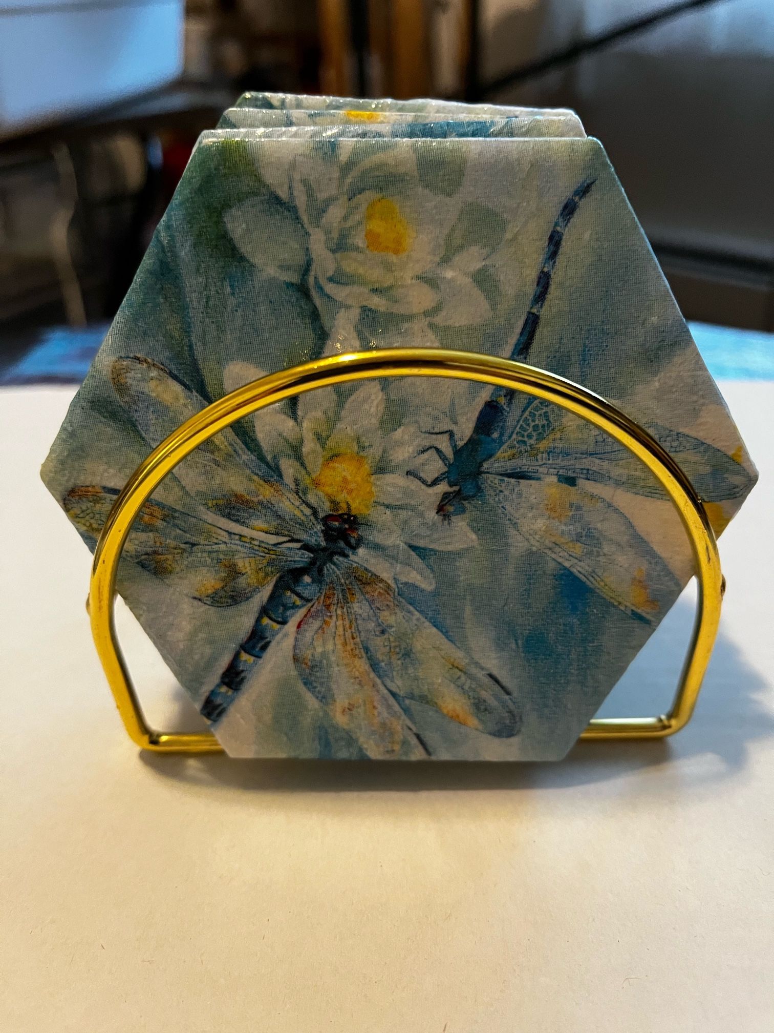 Exquisite Handcrafted Coaster Set With Gold-toned Holder