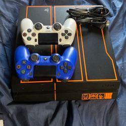 PlayStation 4 (Call Of Duty Version)