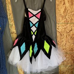 Dance/Figure skating Dresses & Costumes