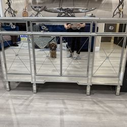 TV Stand With Drawers