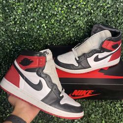 Jordan 1 Satin Black Toe