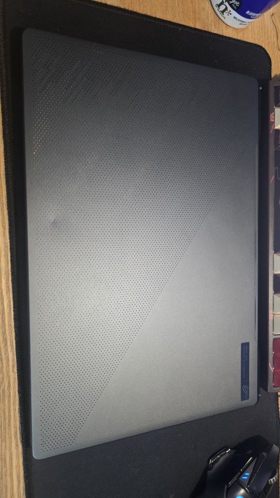 Zephyrus G16 i7 RTX4070 2023