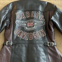 Ladies, Harley Davidson jacket small