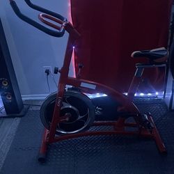 Stationary exercise bike