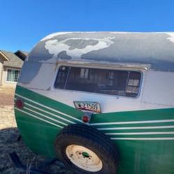 FREE.  Vintage trailer Bike Rack