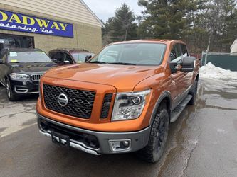 2019 Nissan TITAN