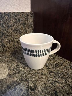 White coffee mugs (set of 4)