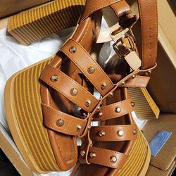 Arielle Heeled Sandals Women's Size 8
