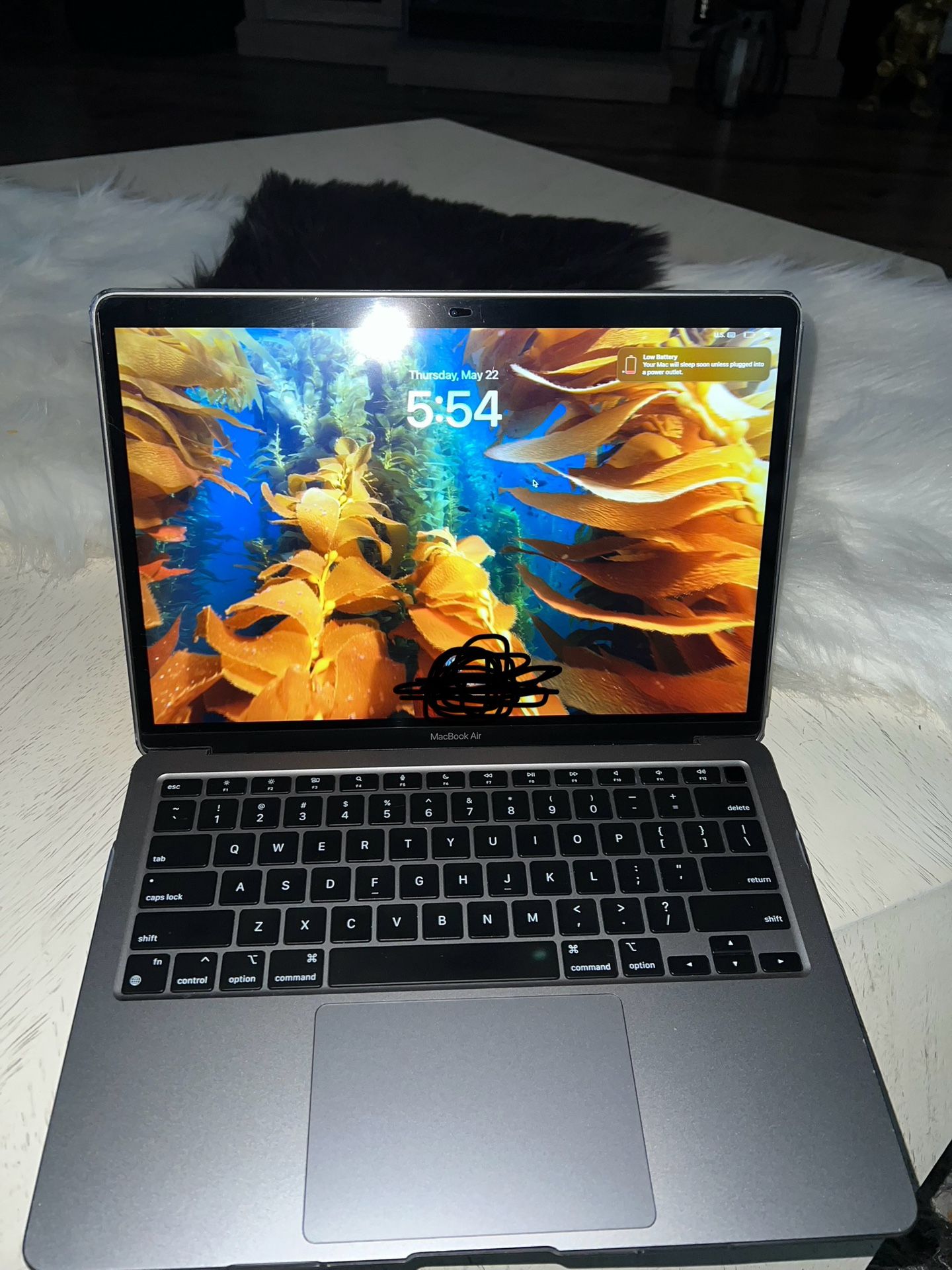 Apple MacBook 13inch