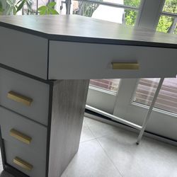 Corner Desk