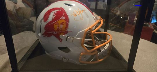 Steve Young Signed Tampa Bay Buccaneers Full-Size Football Helmet