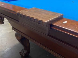 Cue Holder
