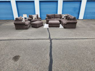 Down Feathered Sectional Sofa + 2 Matching Chairs + 2 Ottomans FREE DELIVERY