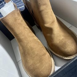 Torrid Boots (New - in box)