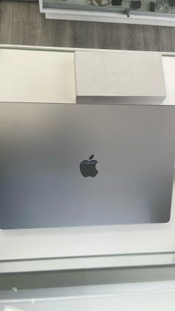 Apple MacBook