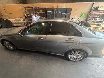 Mercedes Benz 2009 C300