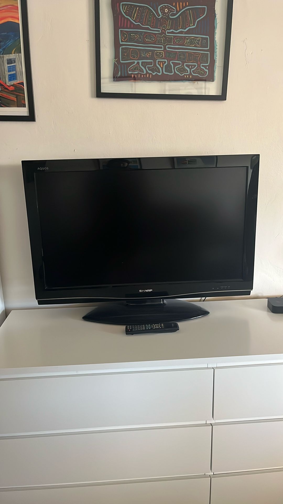 Sharp TV 32”