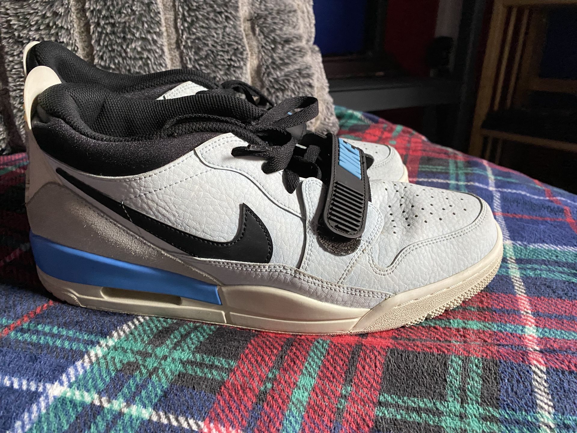 Jordan Legacy 312 Low Pale Blue