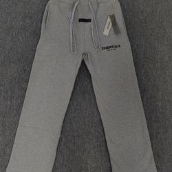 Dark Oatmeal Essential Sweats XS, L