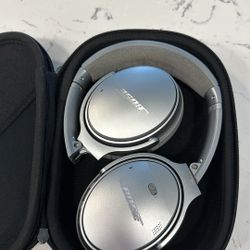 Bose Noise Cancelling headphones