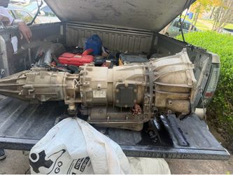 Allison Transmission with transfer case model number 1000pkseries please read description serious inquiries only