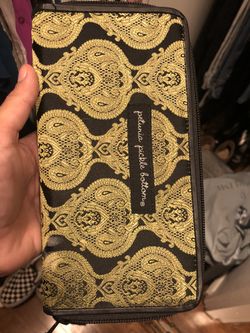 Petunia pickle bottom