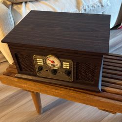 Vinyl Player 