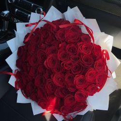 75 Rose Bouquet 