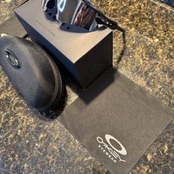 Oakley Sunglasses 