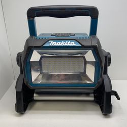 Makita 18v Light 193645/12 