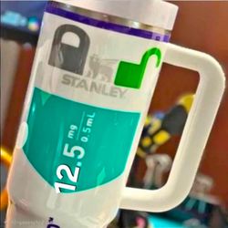 Stanley Tumbler with Handle