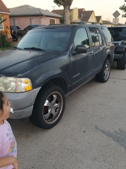2002 Ford Explorer