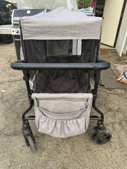 Jeep Wrangler Stroller Wagon