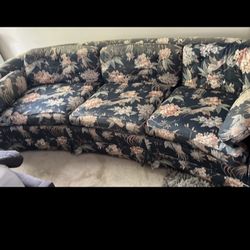 Used Sofa 