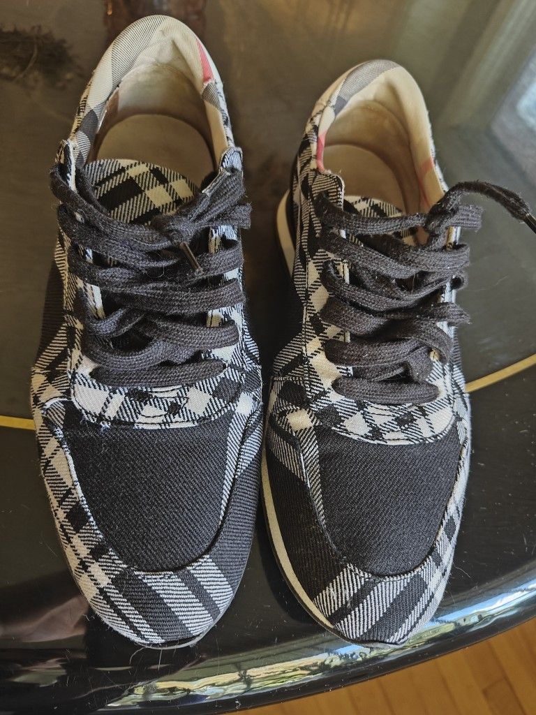 Women's Burberry Shoes