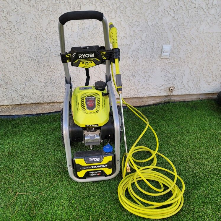 Ryobi 3300 PSI GPM Cold Water Gas Pressure Washer with Honda