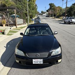 2001 Lexus IS 300