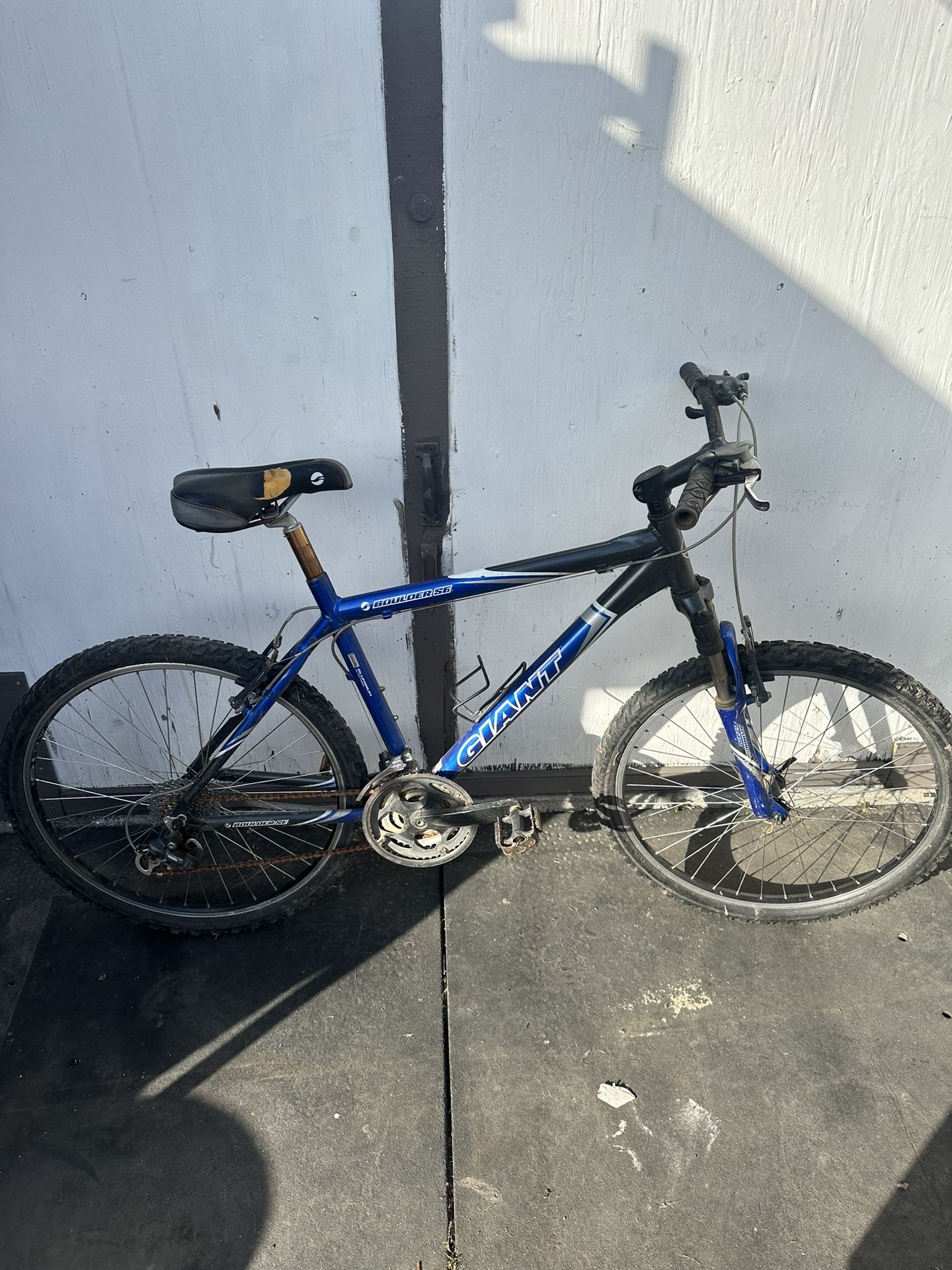 Giant Mountain Bike