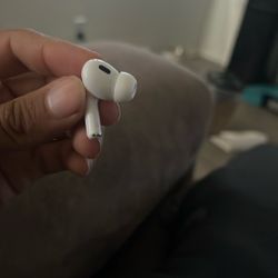 Left Ear AirPods Pro 2nd Gen USB C A3048