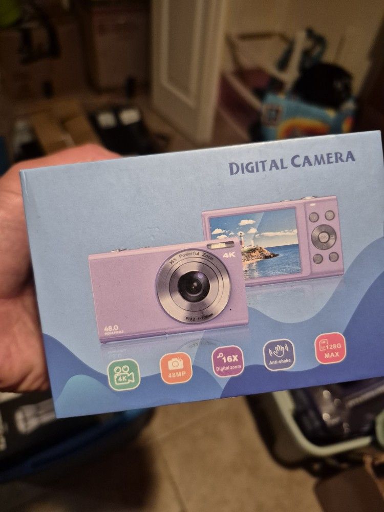 Digital Camera
