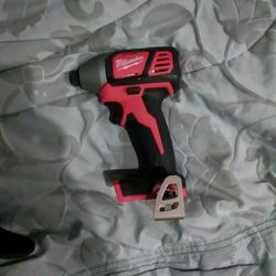 Milwaukee 1/4 Hex Drill