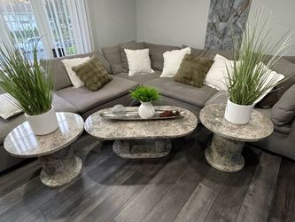 Coffee table/ N￼ightstands/ Side tables