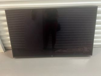 LG 55” SMART tv