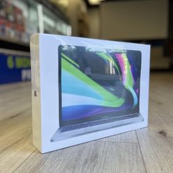 MacBook Pro 13 inch M2 Chip (Latest Model)