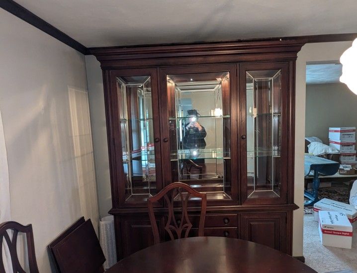 Exquisite Lead Glass China Cabinet