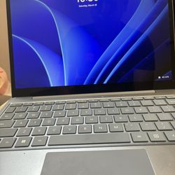Windows Surface Go 2 