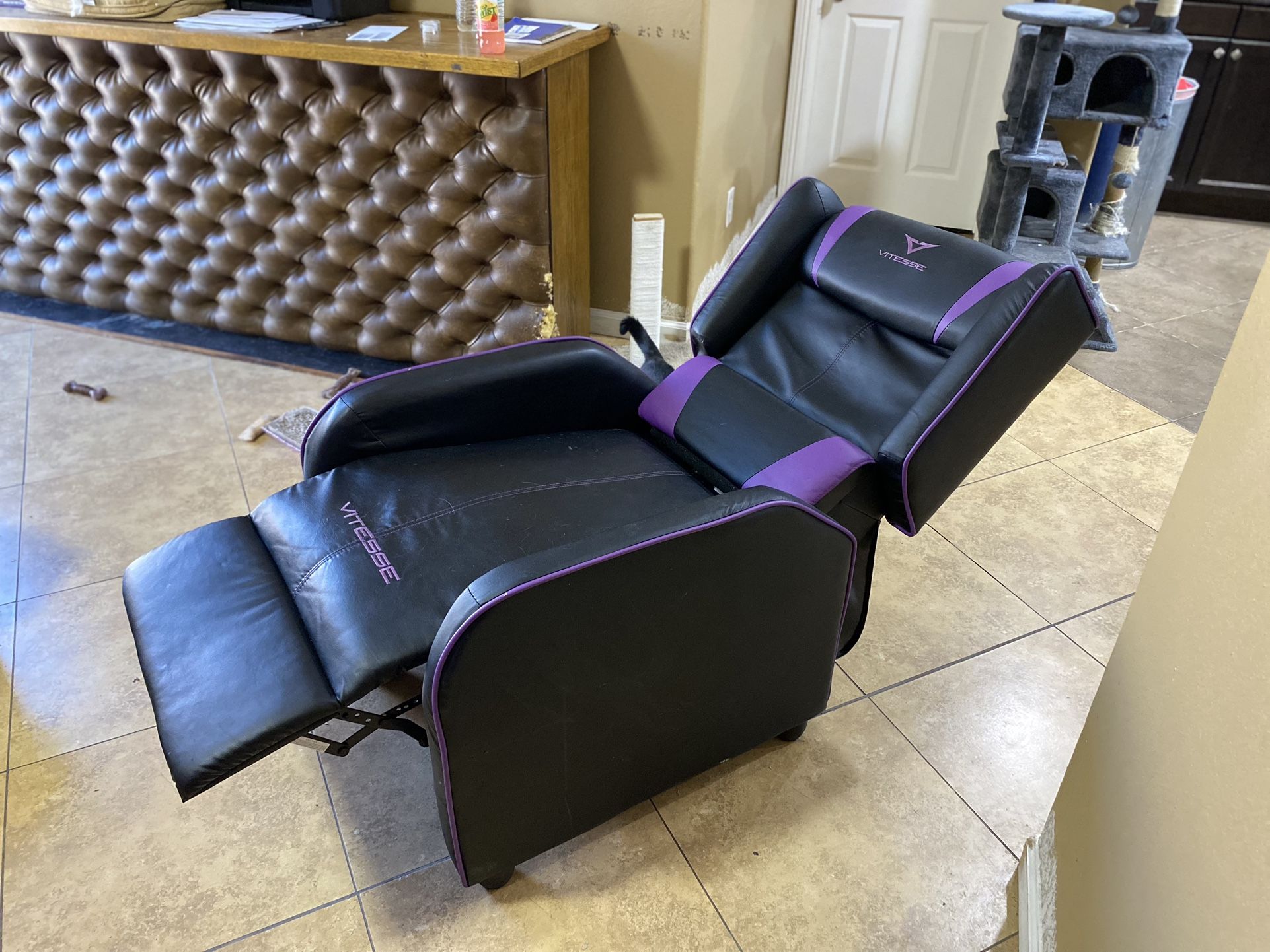 Gaming Chair/ Recliner for Sale in North Las Vegas, NV OfferUp